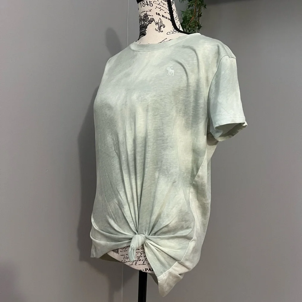 NWOT Abercrombie Kids Tie Dye Knot Front Top